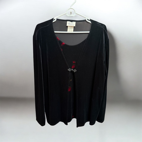 Vintage Kathie Lee Layered Black Velvet Tunic with Red Roses ~ Size Large - Picture 2 of 7